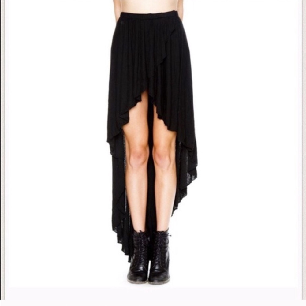 Brandy Melville high low skirt